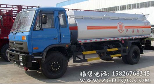 東風(fēng)153加油車 東風(fēng)153加油車